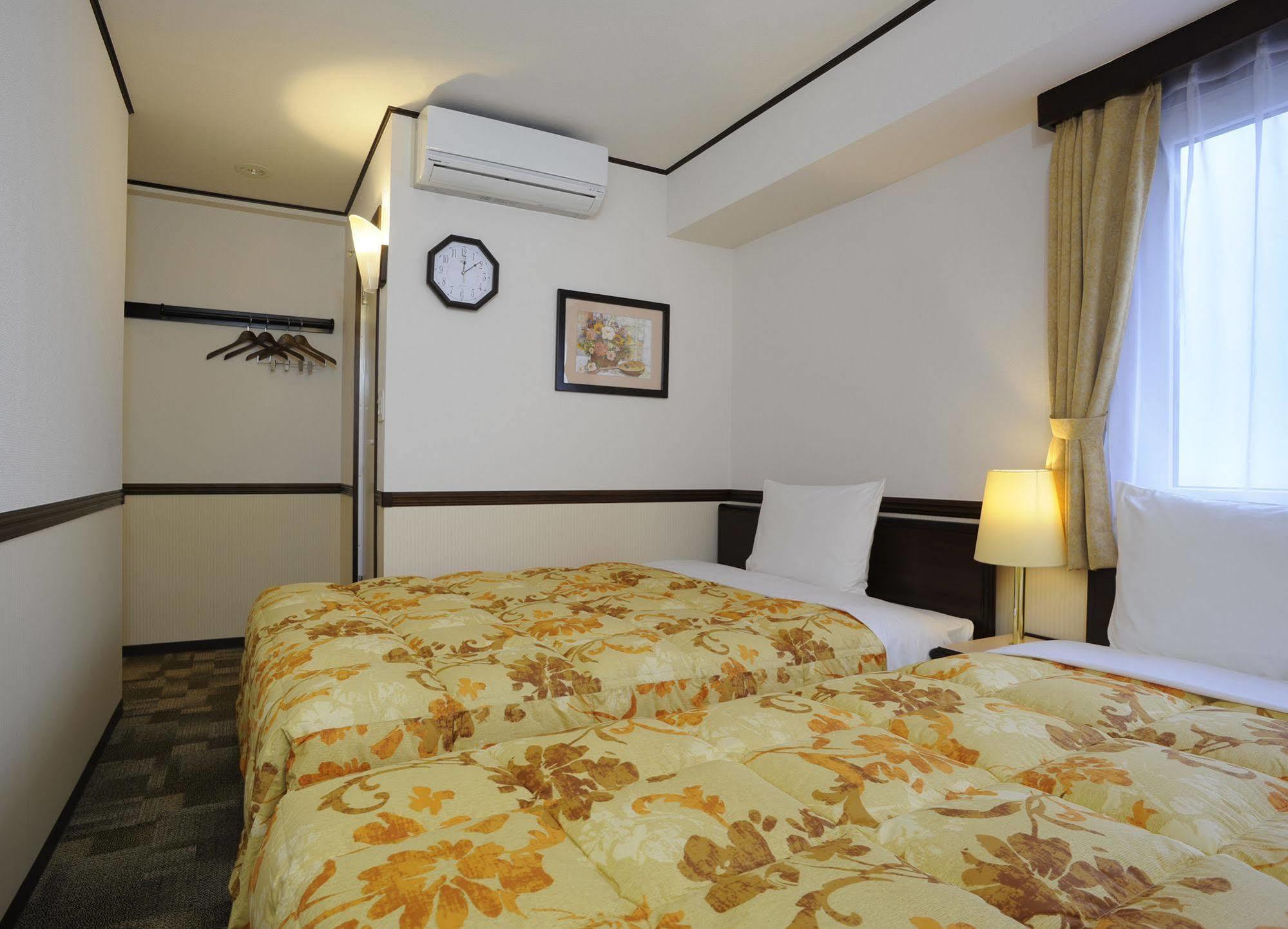Toyoko Inn Okayama-Eki Nishiguchi Hiroba Luaran gambar