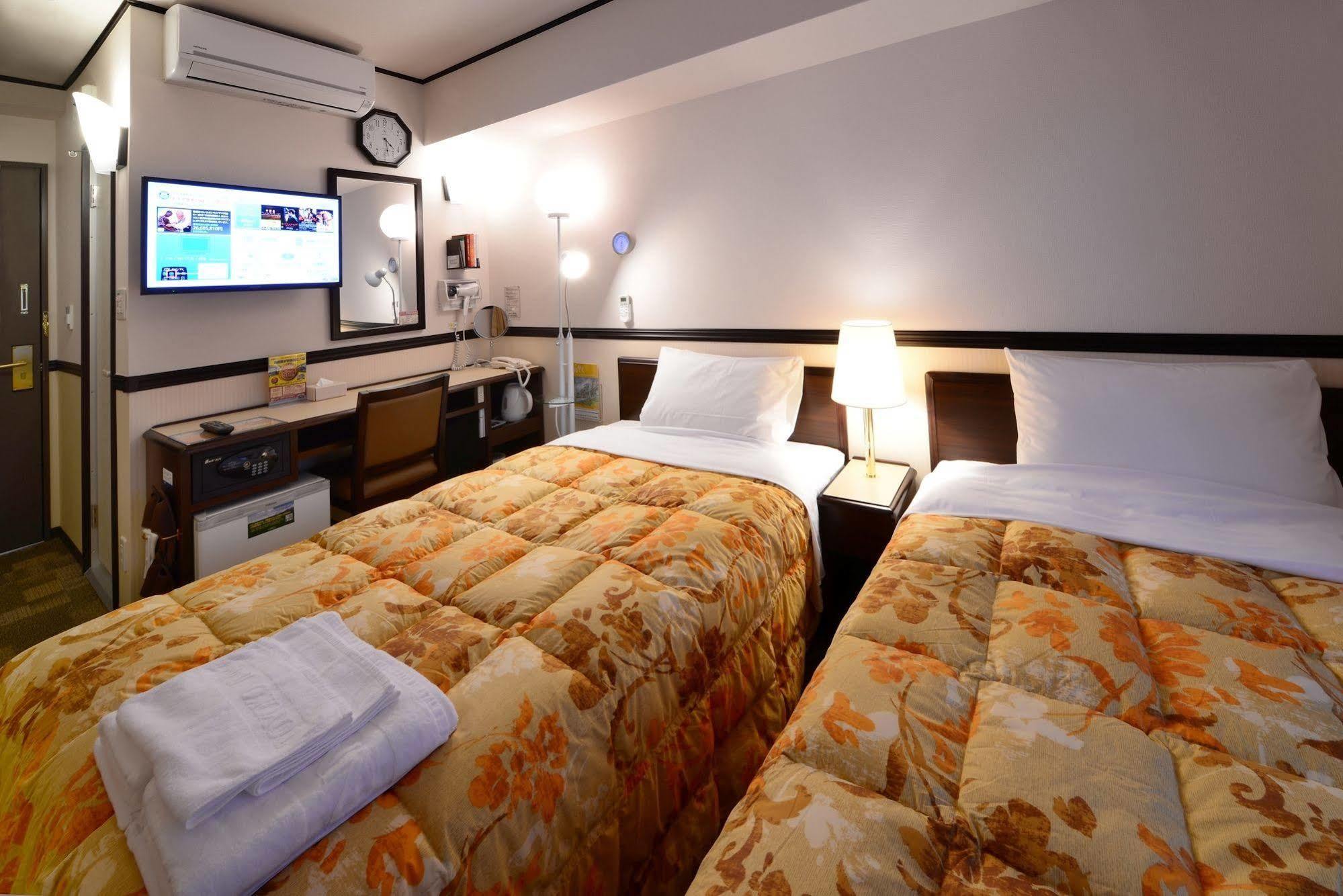 Toyoko Inn Okayama-Eki Nishiguchi Hiroba Luaran gambar