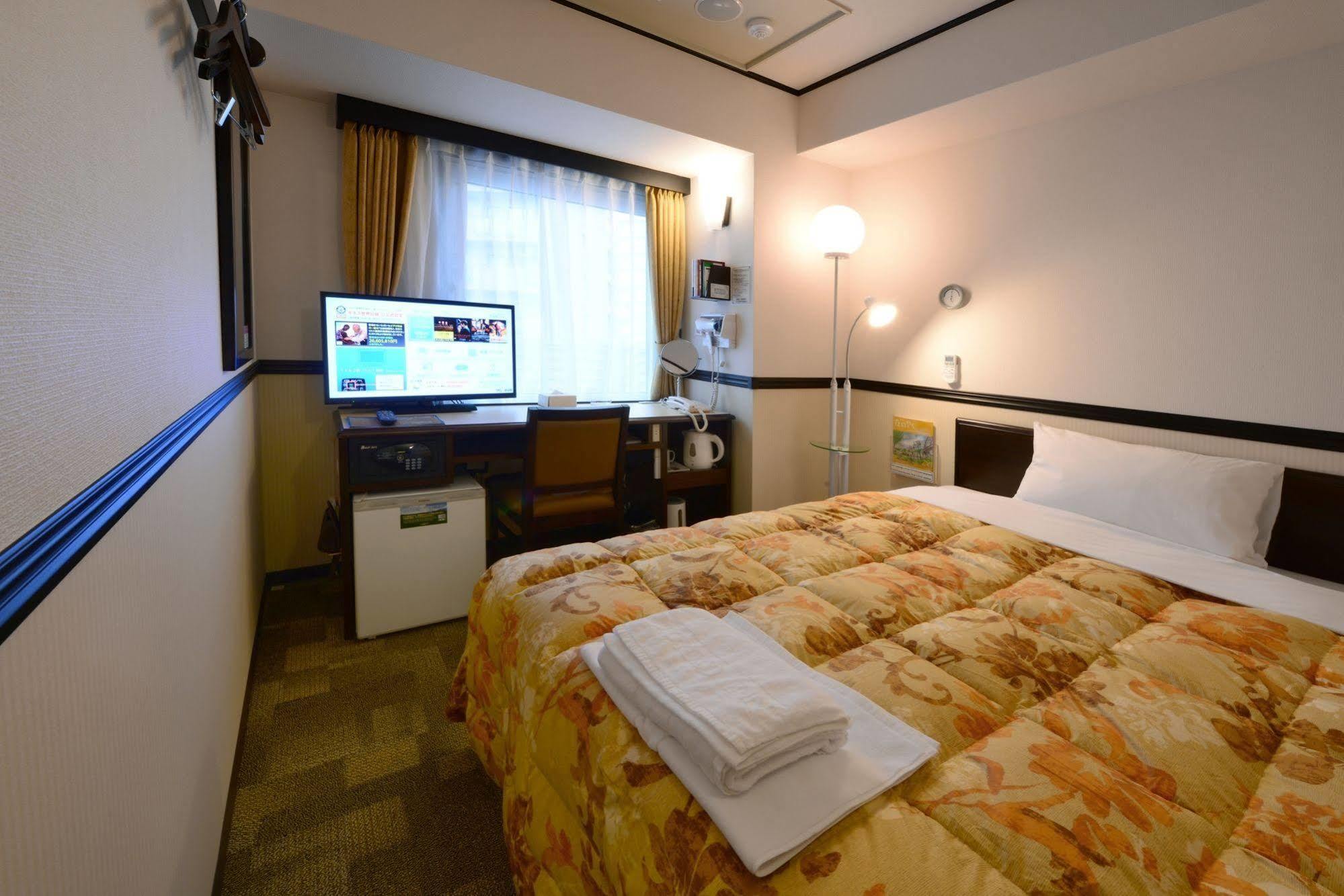 Toyoko Inn Okayama-Eki Nishiguchi Hiroba Luaran gambar